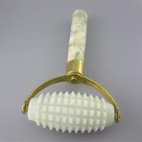 玉石針玉滾輪Jade Stone Needle Derma Roller翡翠美顔針ローラー